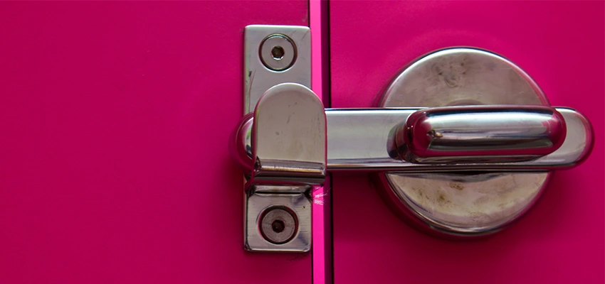 Childproof Gate Lock in Simi Valley, California